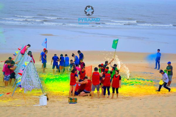 pyramid teambuilding