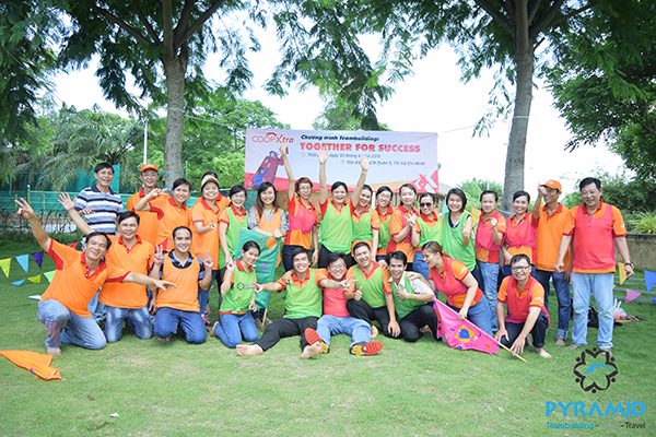 pyramid-teambuilding