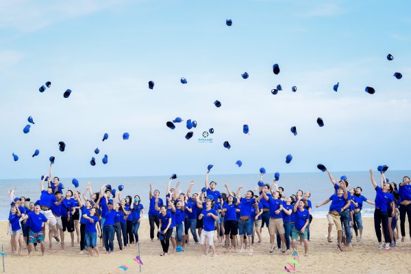pyramid-teambuilding