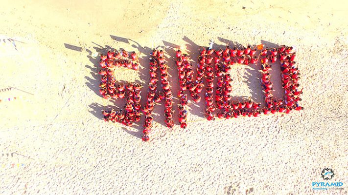 pyramid-teambuilding