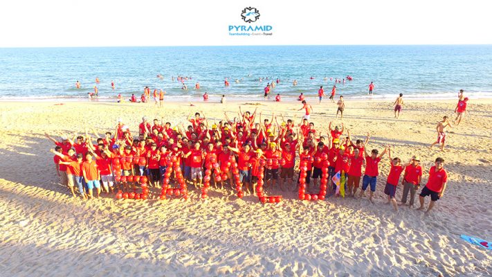 pyramid-teambuilding