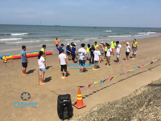 pyramid-teambuilding