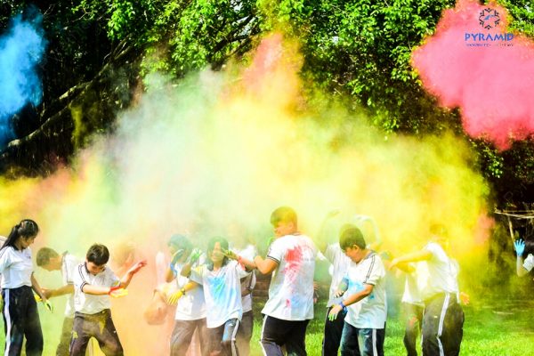 pyramid teambuilding