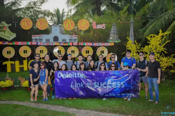 Teambuilding Deloitte 2018 – Link To Success 3 pyramid-teambuilding