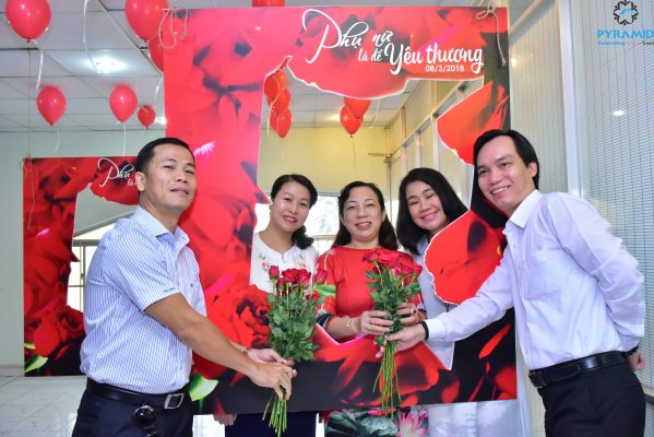 pyramid-teambuilding