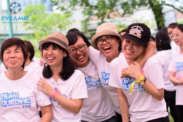 pyramid-teambuilding