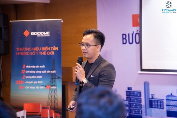 event solar ins pyramid 2